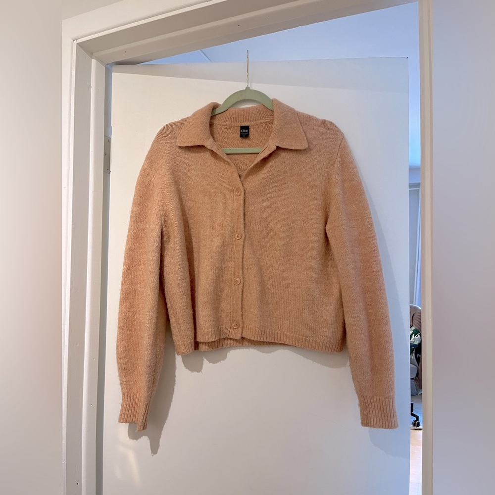 Knit Cardigan with Collar